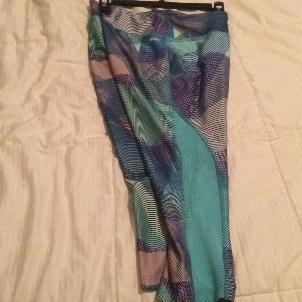 Leggings, medium (8-10)